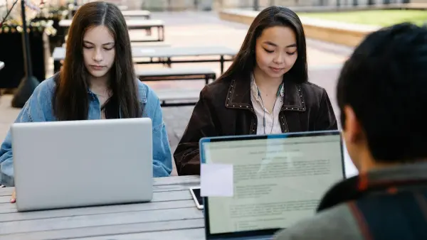 Anki vs Testopia: Which Study Tool is Right for You?