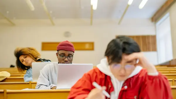 Upload Slides, Generate Notes: Your Smart Study Hack